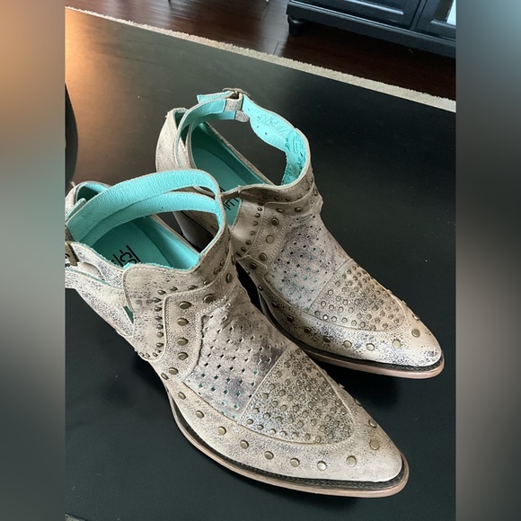 Corral Boots Women's 8.5 Brown Conchos Ankle Boot Zip Leather Western Southwest - Picture 7 of 8